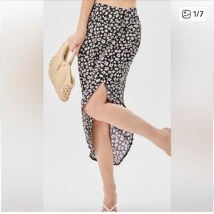 Daisy Print Skirt